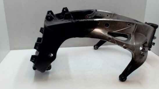 Motorcycle frame type - Perimeter used in Yamaha YZF R1 